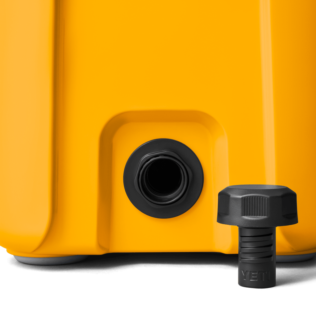 Roadie® 15 Hard Cooler
