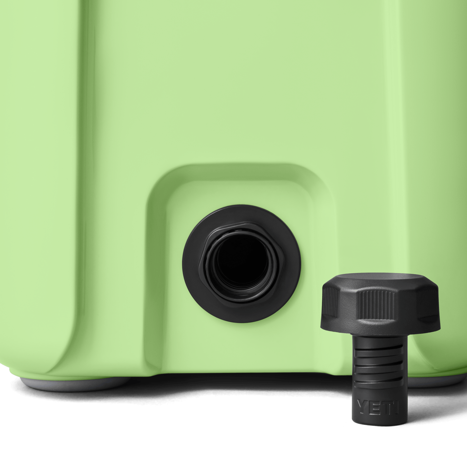 Roadie® 15 Hard Cooler